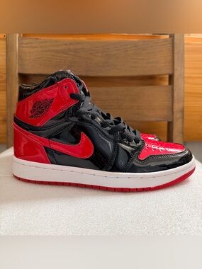 Nike Jordan 1 Retro High OG Patent Bred size 8 for women